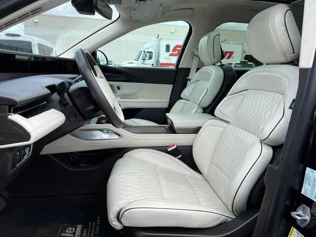 Used 2025 Lincoln Nautilus Black Label AWD/4WD image 3