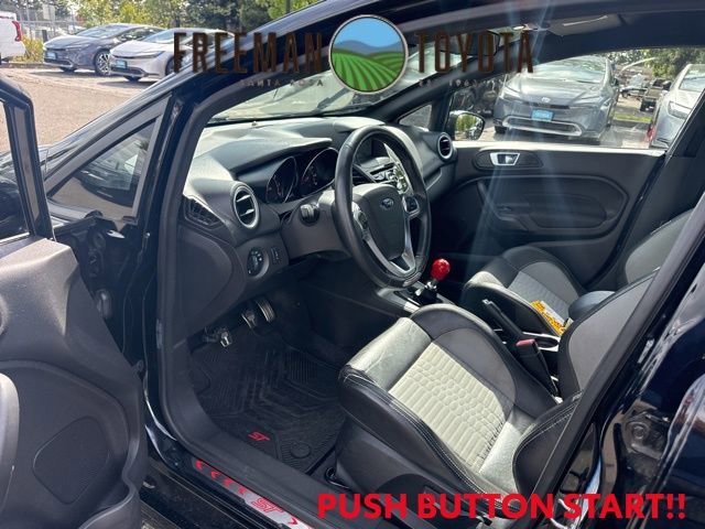 Used 2016 Ford Fiesta ST FWD image 7
