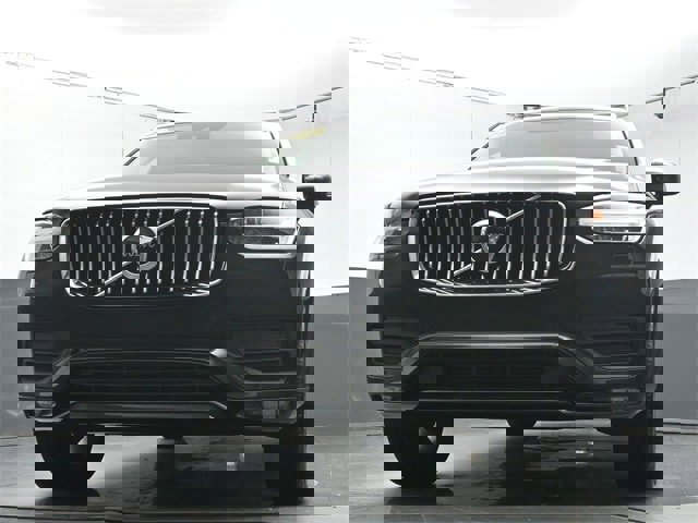 Used 2021 Volvo XC90 T5 Momentum w/ Climate Package image 35