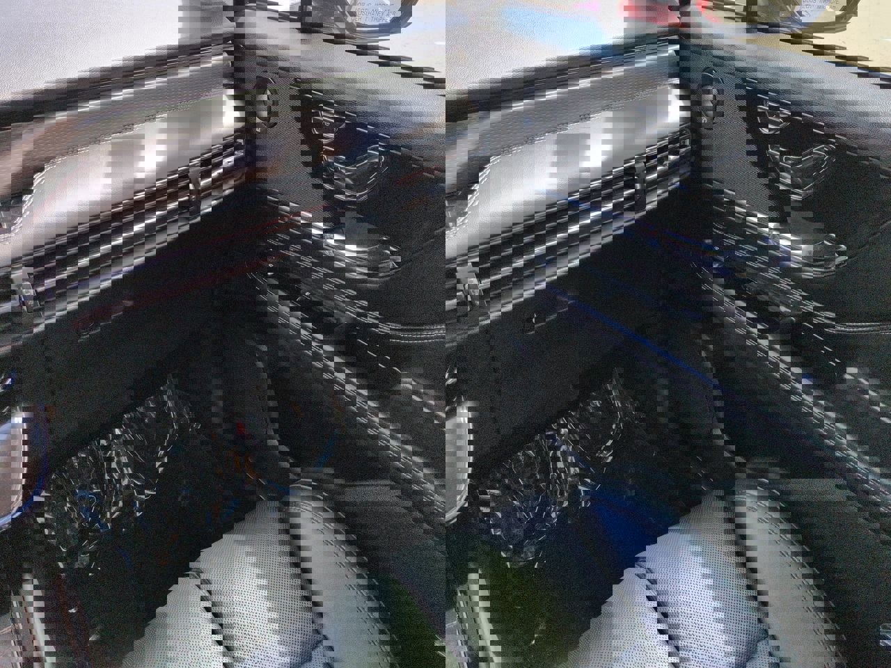 Certified 2025 Lincoln Corsair Grand Touring w/ Equipment Group 302A image 17