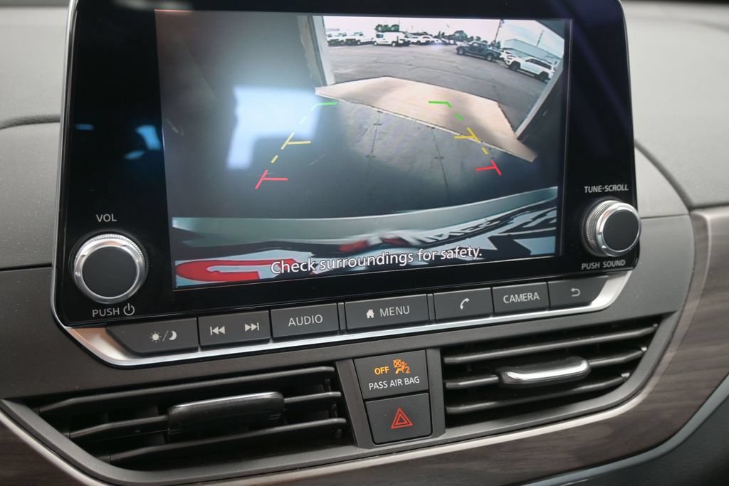 Used 2024 Nissan Altima 2.5 SV FWD image 32