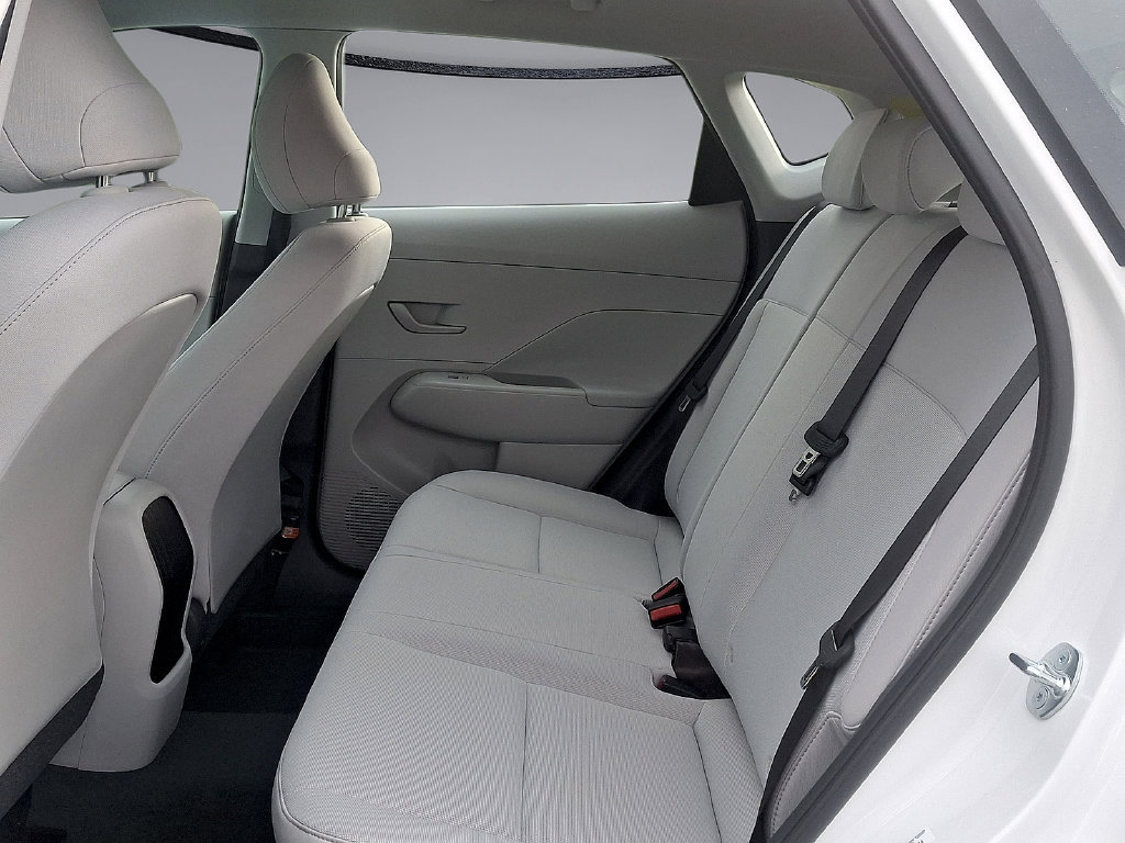 New 2026 Hyundai Kona SE FWD image 13