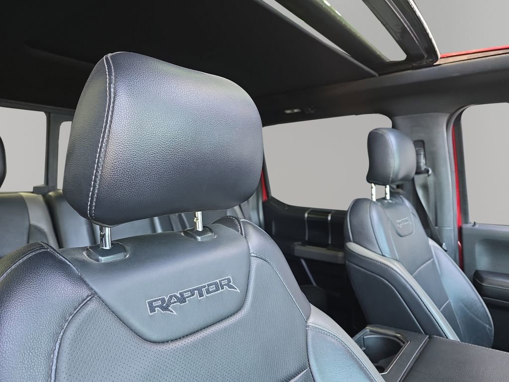 Used 2017 Ford F150 Raptor w/ Equipment Group 802A Luxury image 19