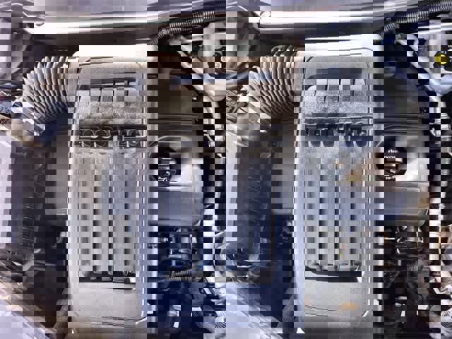 Used 2017 Chevrolet Equinox LS image 10