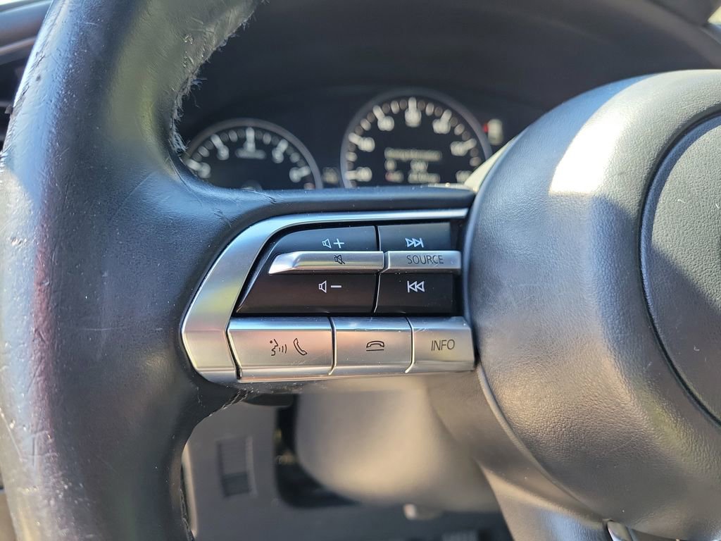 Used 2021 MAZDA MAZDA3 s image 23
