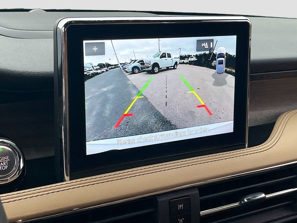 Used 2021 Lincoln Corsair Reserve image 14