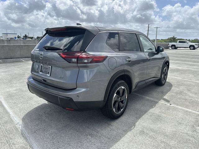 Used 2024 Nissan Rogue SV image 36