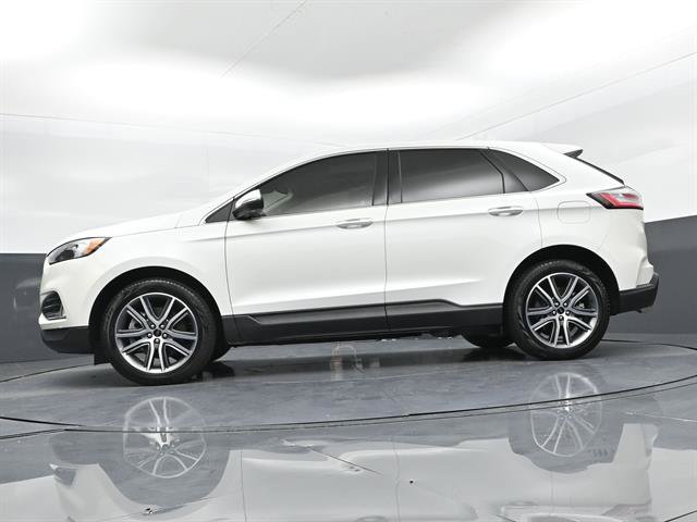 Certified 2024 Ford Edge Titanium AWD/4WD image 32