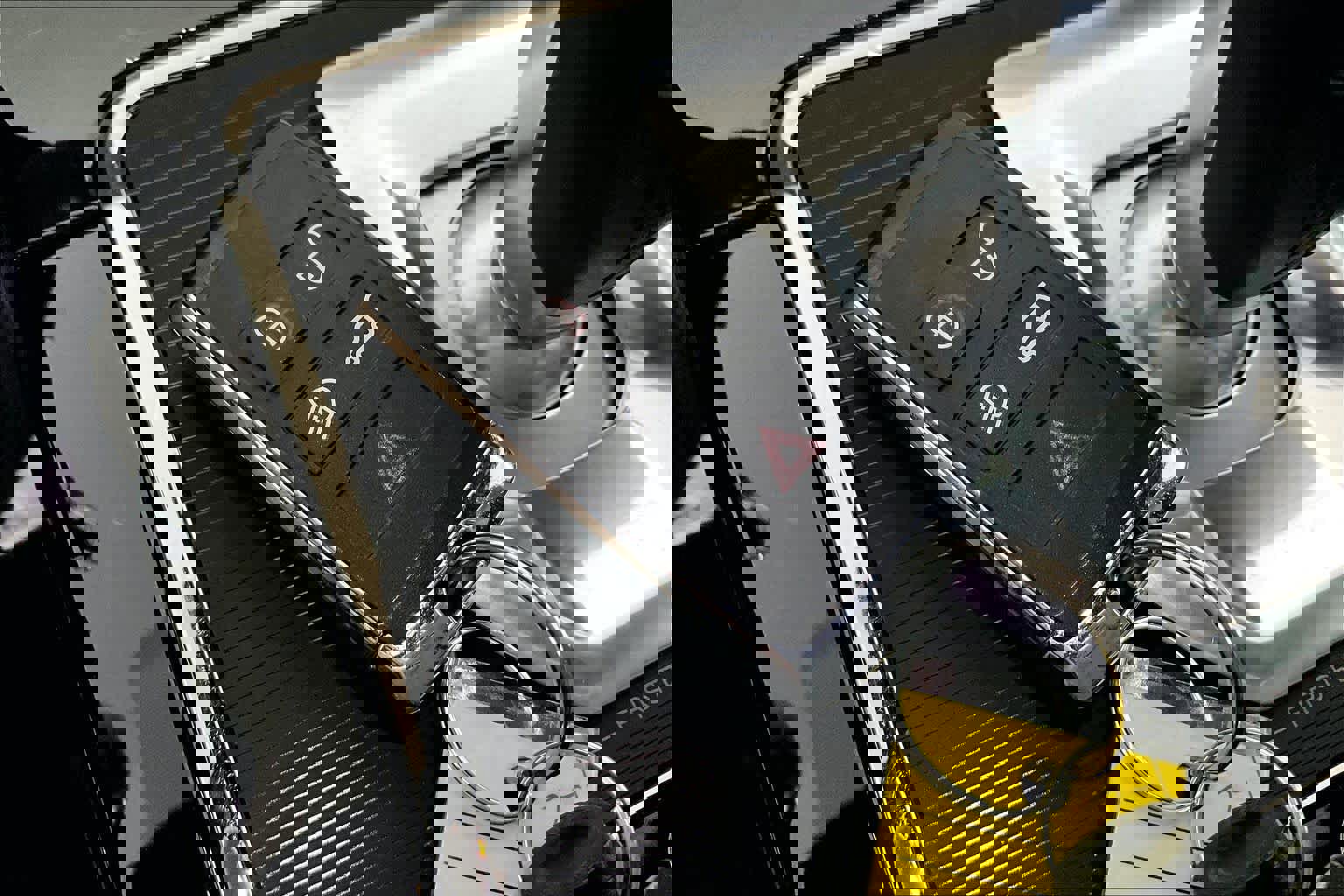 Used 2020 Land Rover Range Rover Evoque First Edition image 14