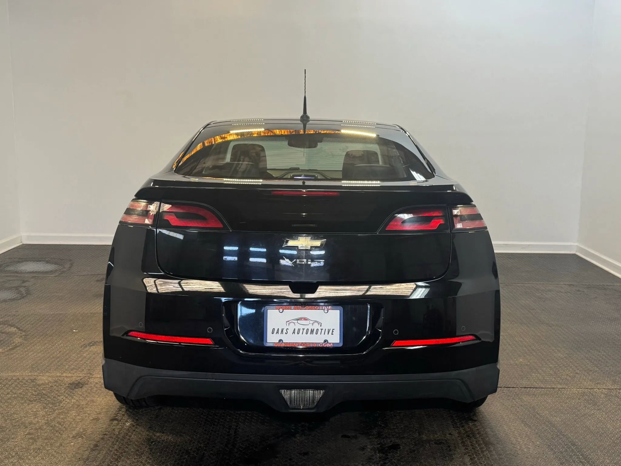 Used 2012 Chevrolet Volt Premium w/ Premium Trim Package image 6
