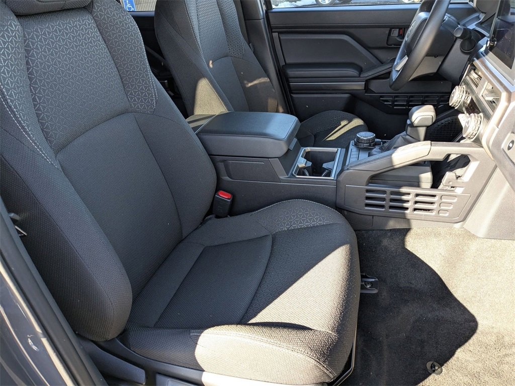 Used 2025 Toyota 4Runner SR5 image 34