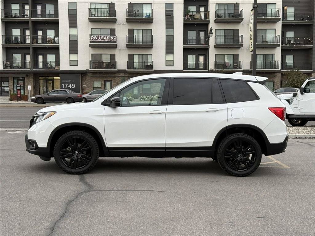 Used 2021 Honda Passport Sport image 4