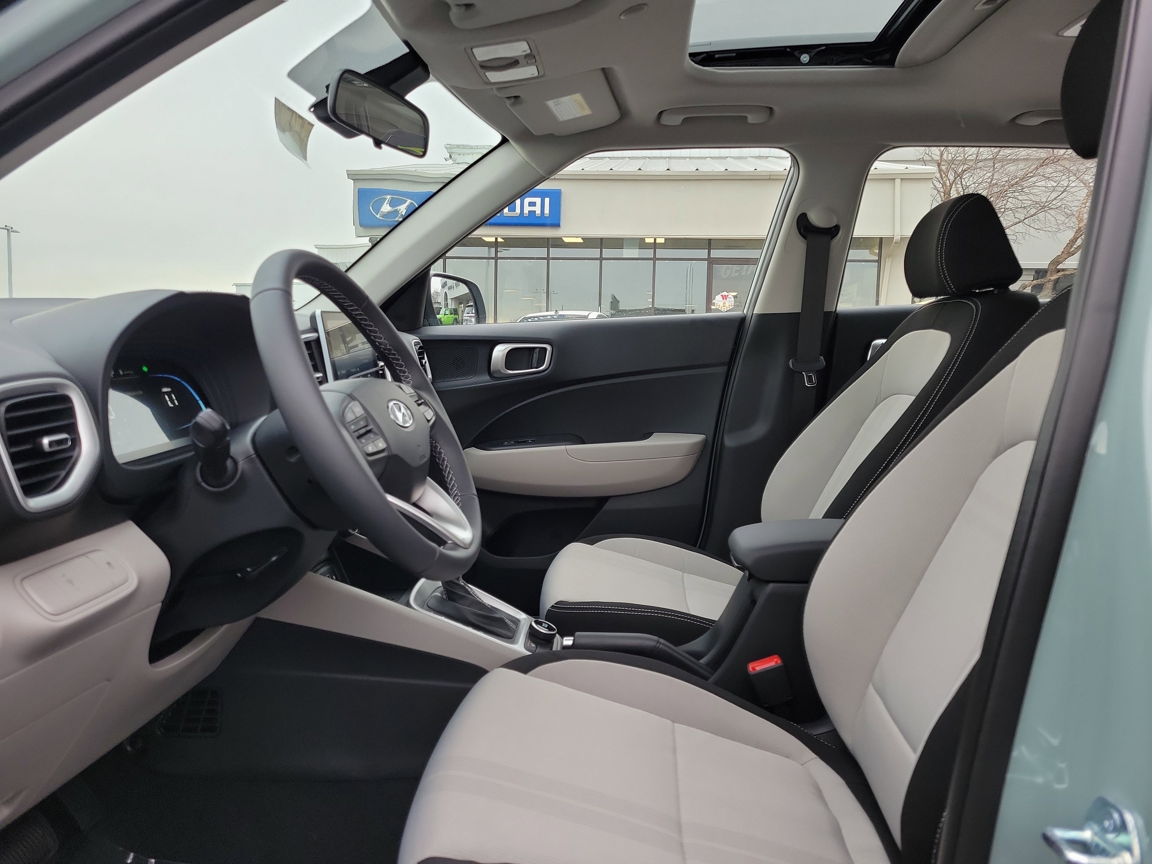 New 2026 Hyundai Venue SEL image 14