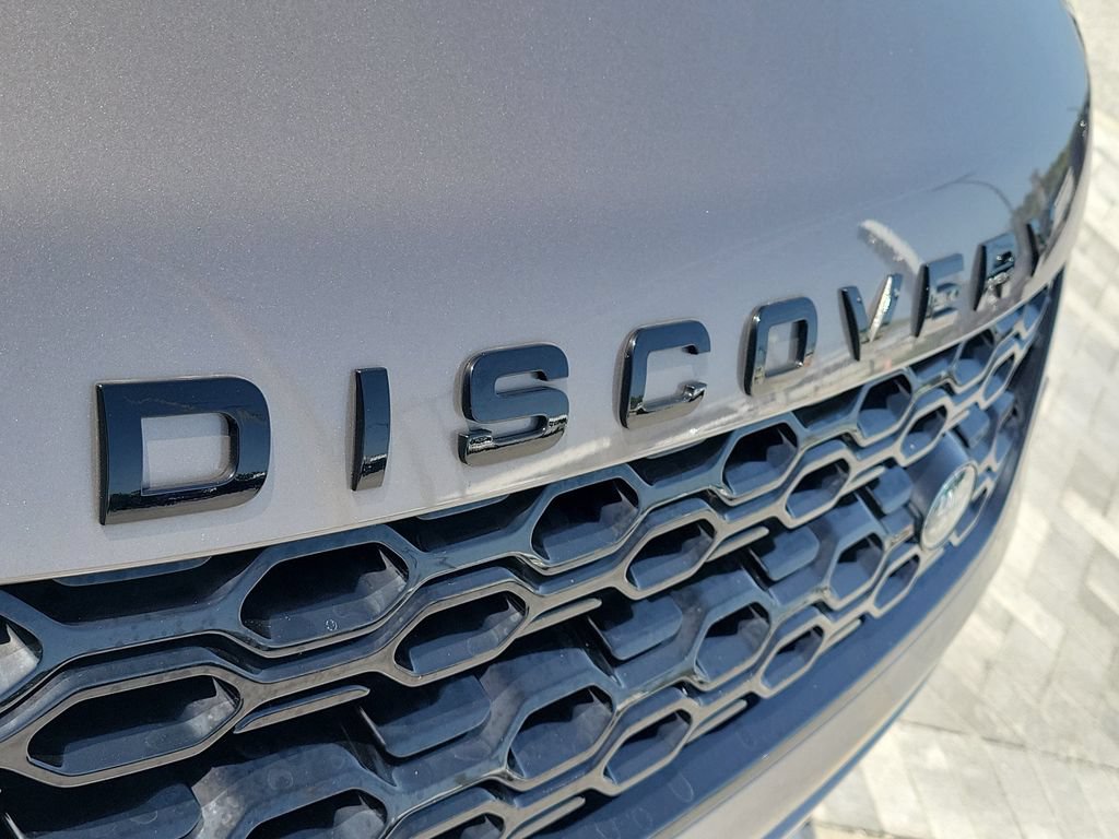 Used 2023 Land Rover Discovery Sport SE R-Dynamic AWD/4WD image 9
