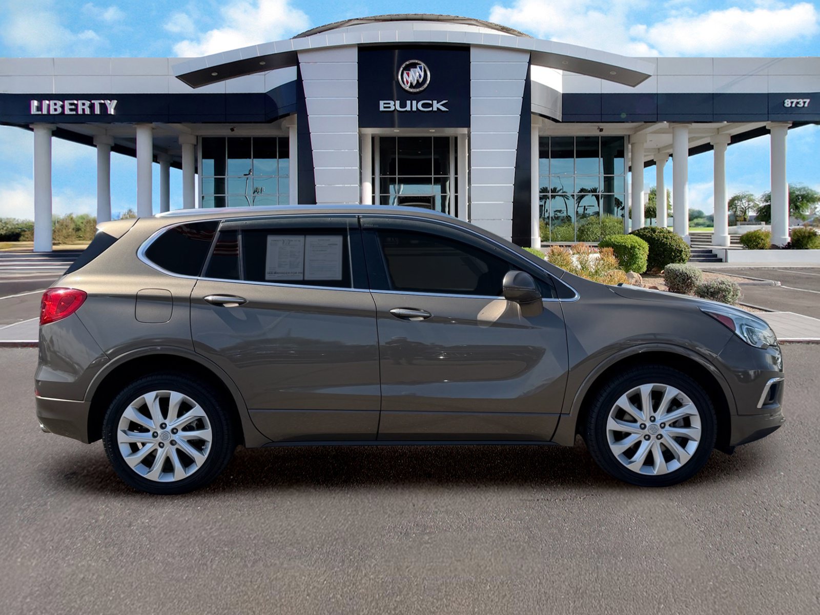 Used 2017 Buick Envision Premium w/ LPO, Cargo Package AWD/4WD image 2