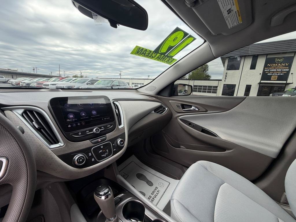 Used 2019 Chevrolet Malibu LS FWD image 36