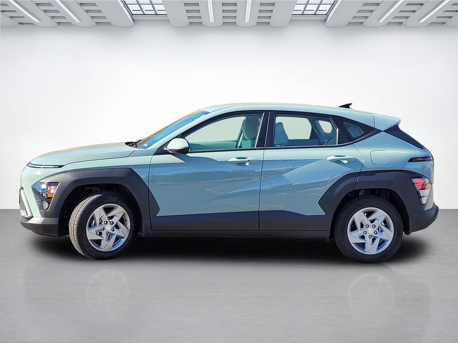 Certified 2026 Hyundai Kona SE image 14