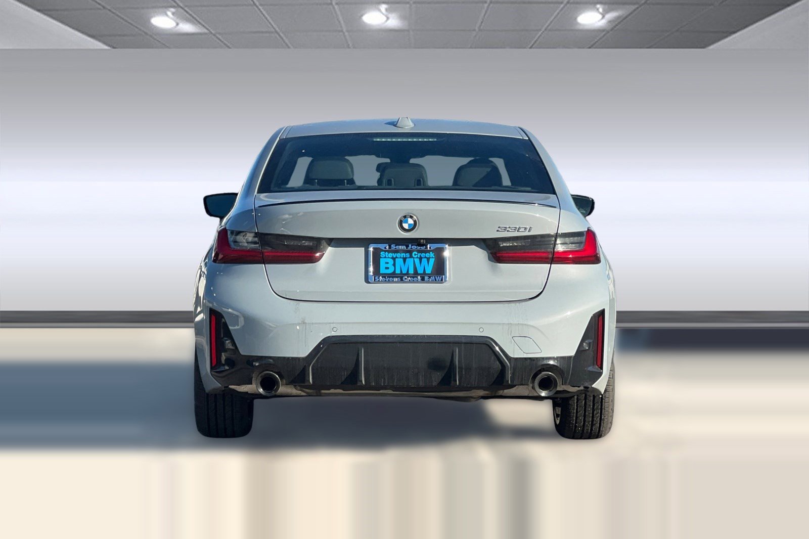 Used 2026 BMW 330i Sedan w/ M Sport Package RWD image 10