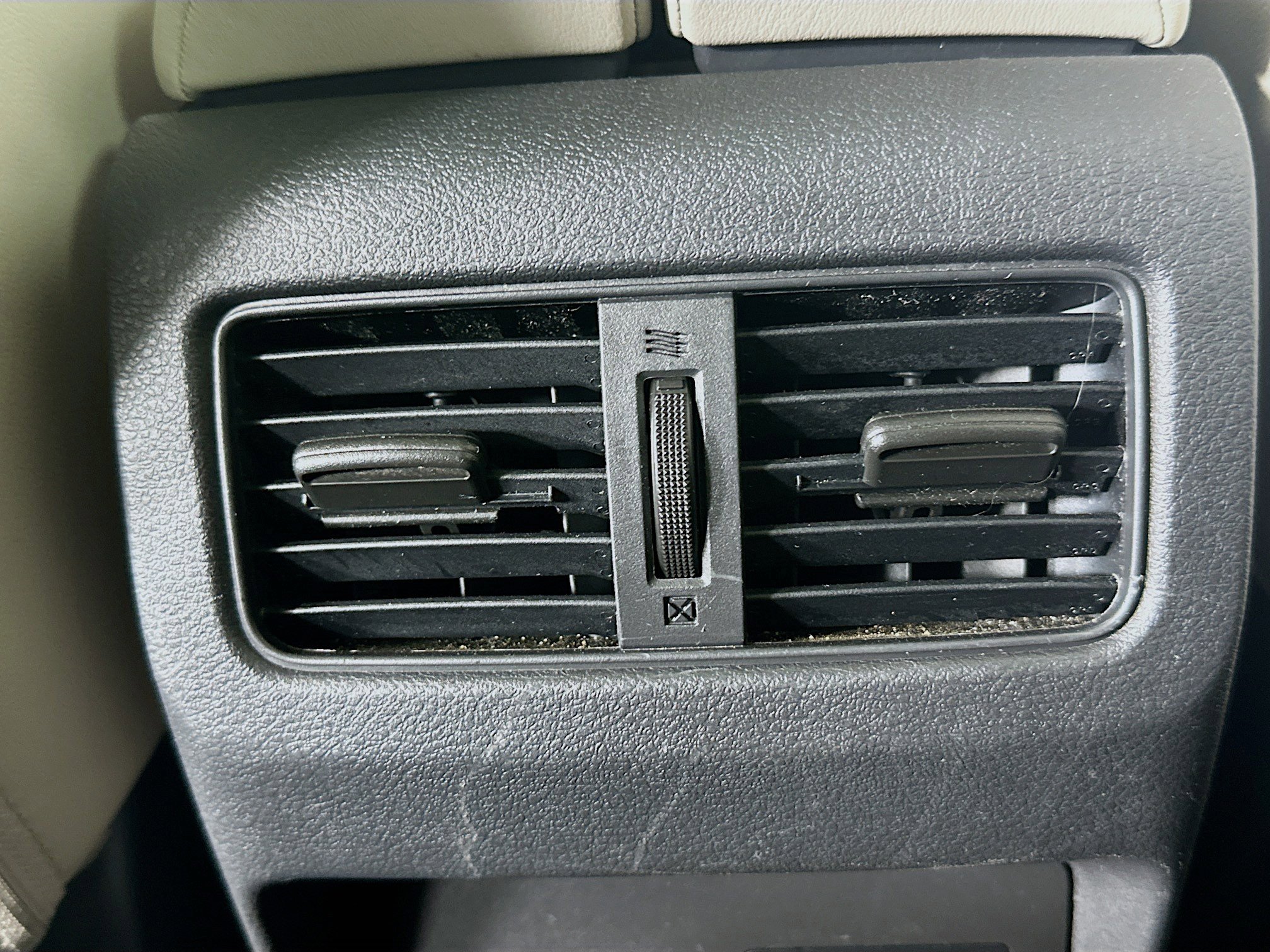 Used 2022 Nissan Rogue SL w/ SL Premium Package image 26