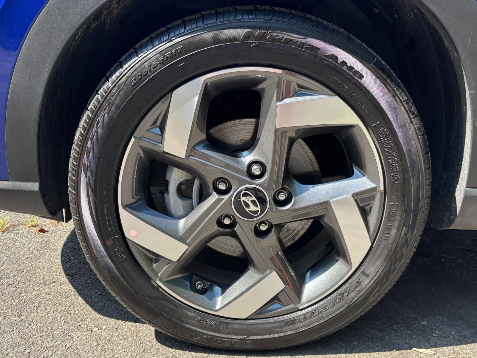 Used 2026 Hyundai Venue SEL FWD image 30