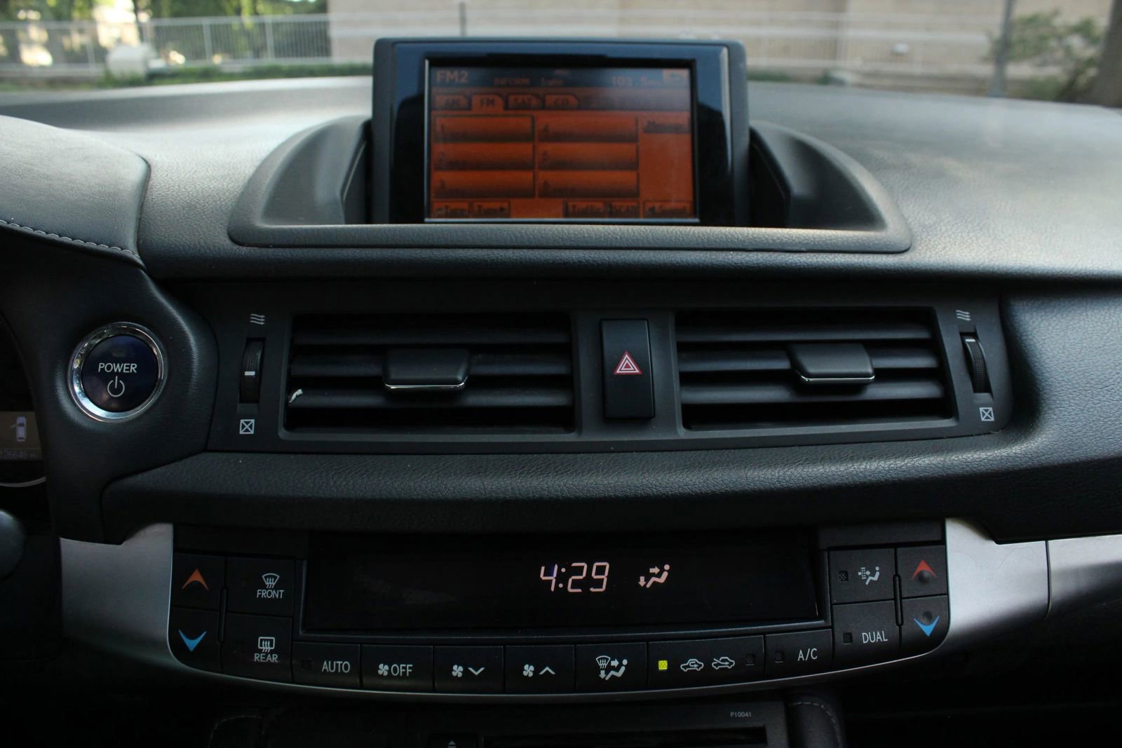Used 2011 Lexus CT 200h Premium w/ Leather Pkg FWD image 31