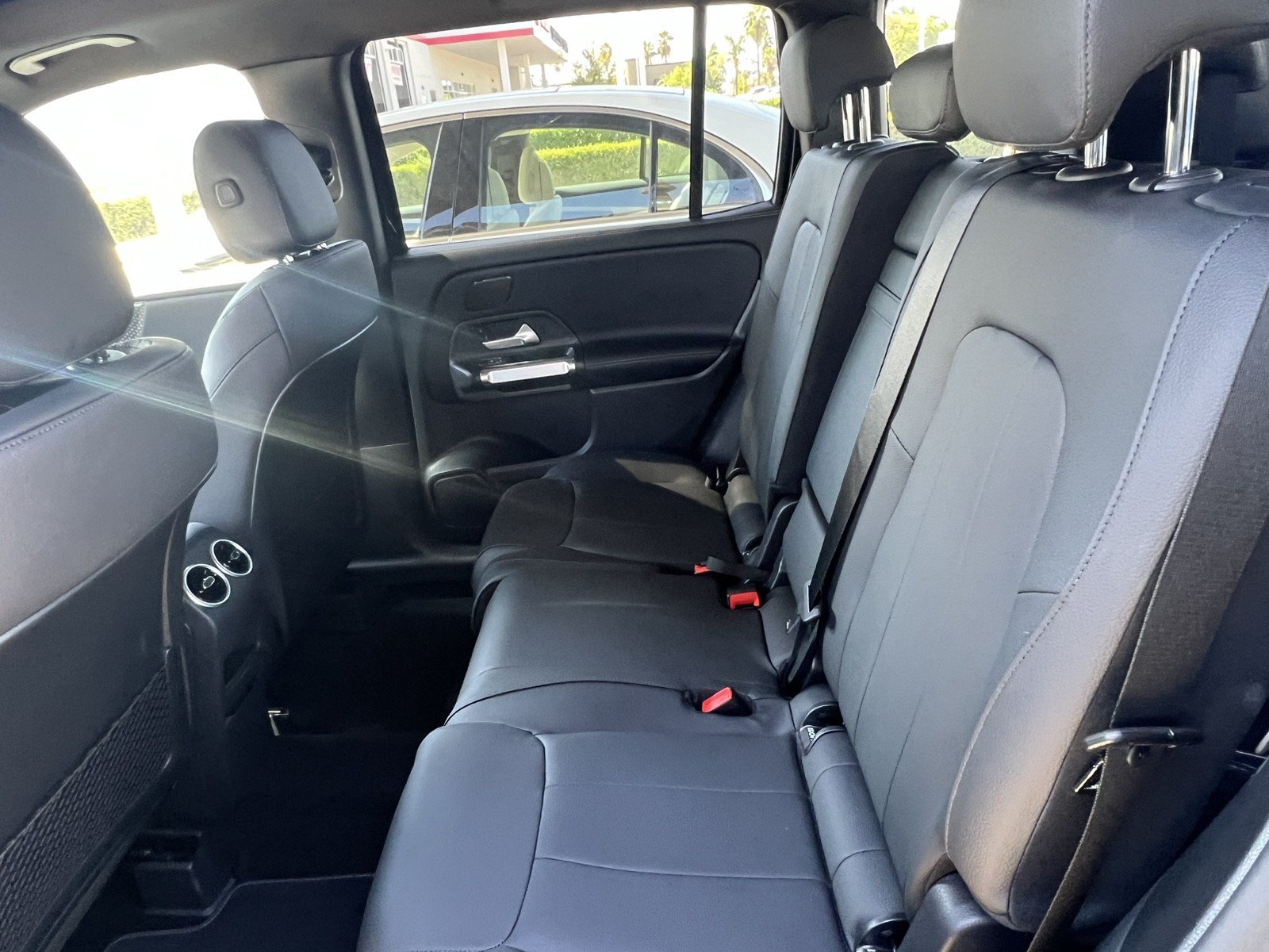 New 2026 Mercedes-Benz GLB 250 4MATIC image 15