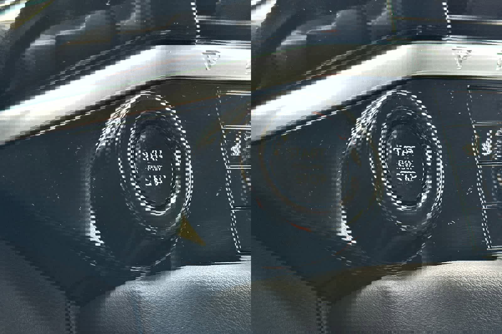 New 2026 Nissan Pathfinder SL image 23