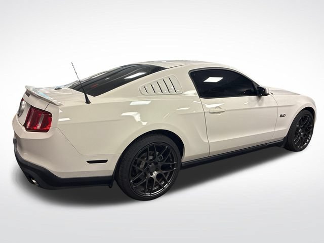 Used 2011 Ford Mustang GT Premium w/ Security Pkg RWD image 5