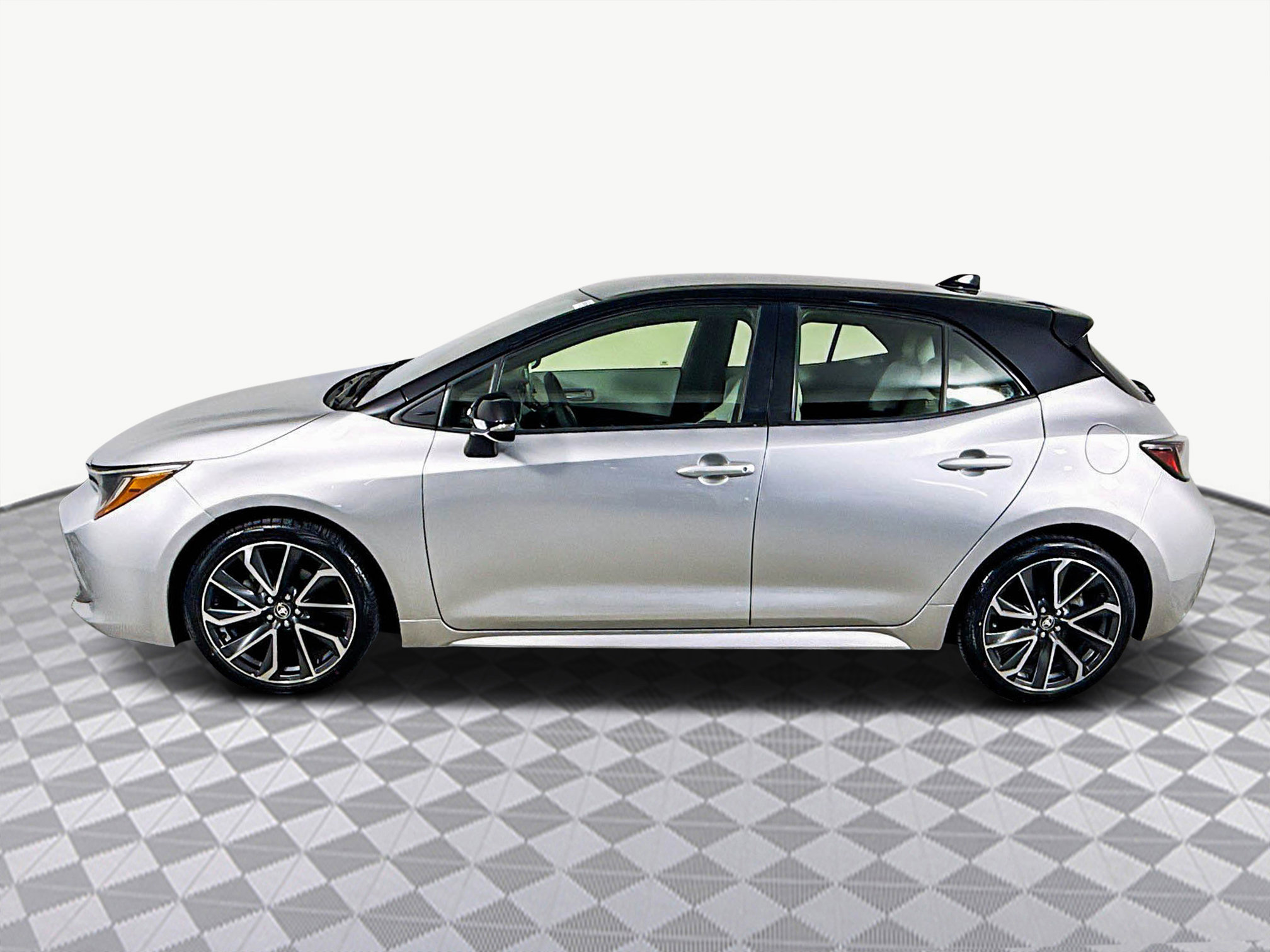 Used 2020 Toyota Corolla XSE image 6