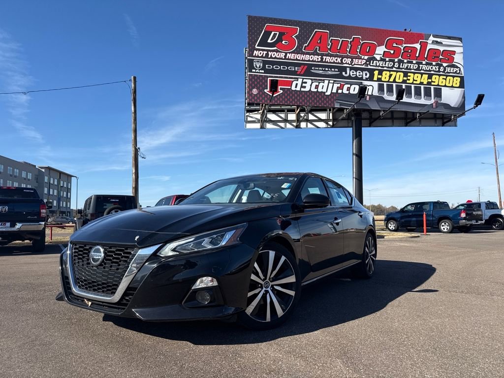 Used 2019 Nissan Altima 2.5 Platinum video 2