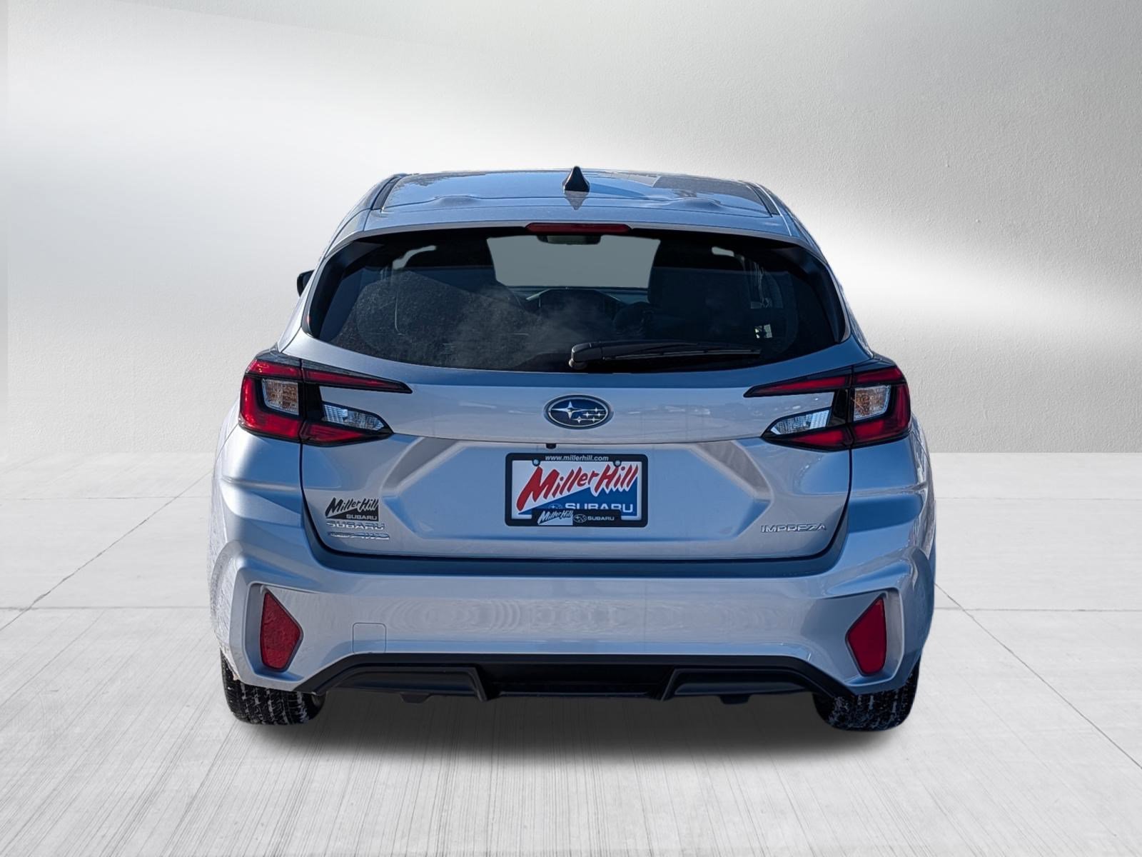 Certified 2025 Subaru Impreza 2.0i image 6