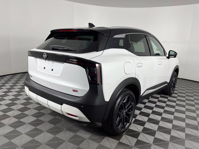 New 2026 Nissan Kicks SR w/ SR Premium Package FWD image 11
