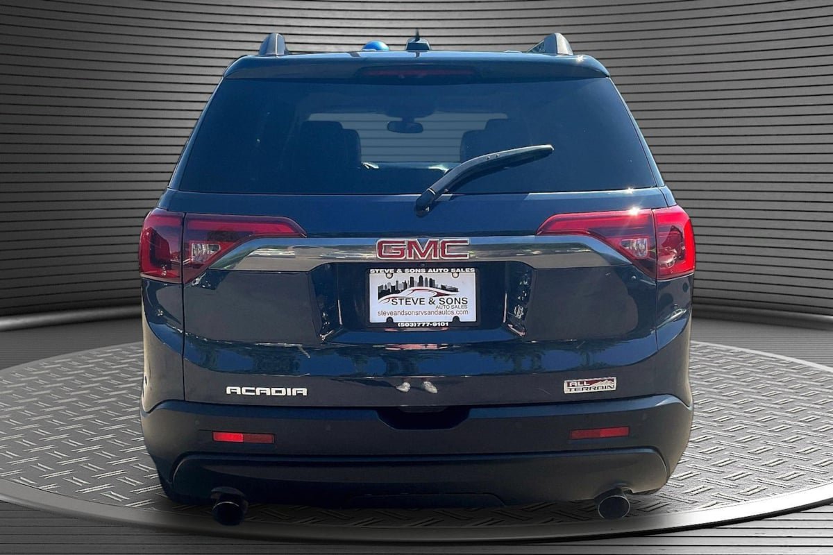 Used 2018 GMC Acadia SLT AWD/4WD image 5