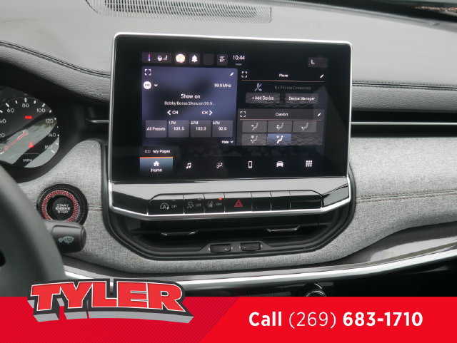 Used 2023 Jeep Compass Latitude AWD/4WD image 52
