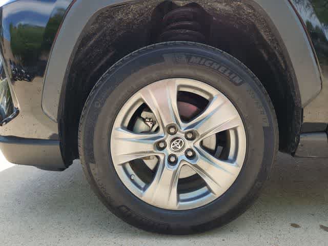 Certified 2024 Toyota RAV4 LE AWD/4WD image 13