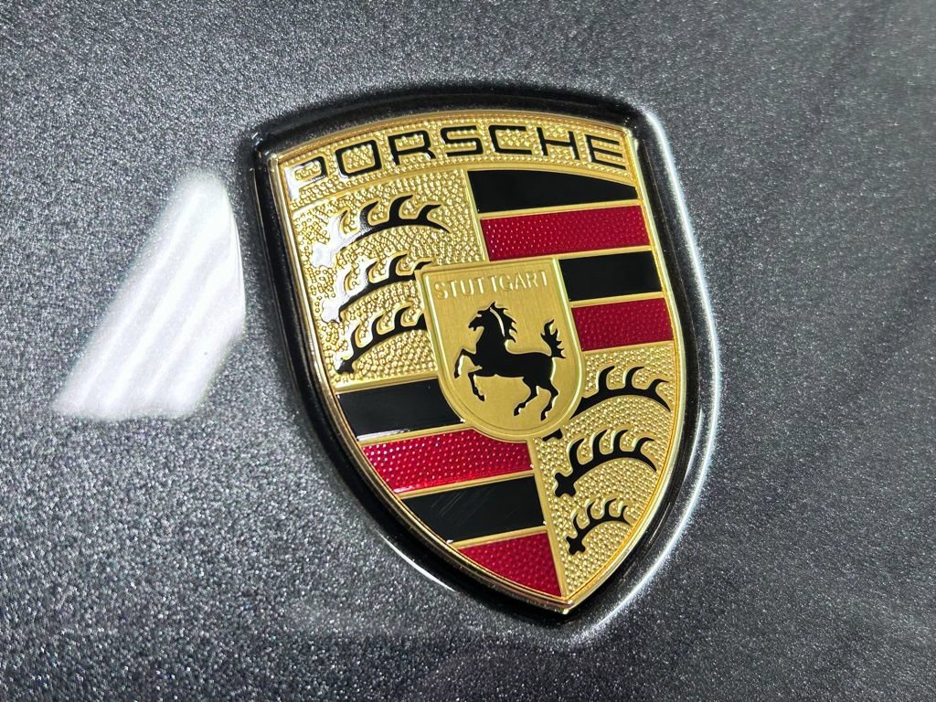 Certified 2026 Porsche Macan AWD/4WD image 39