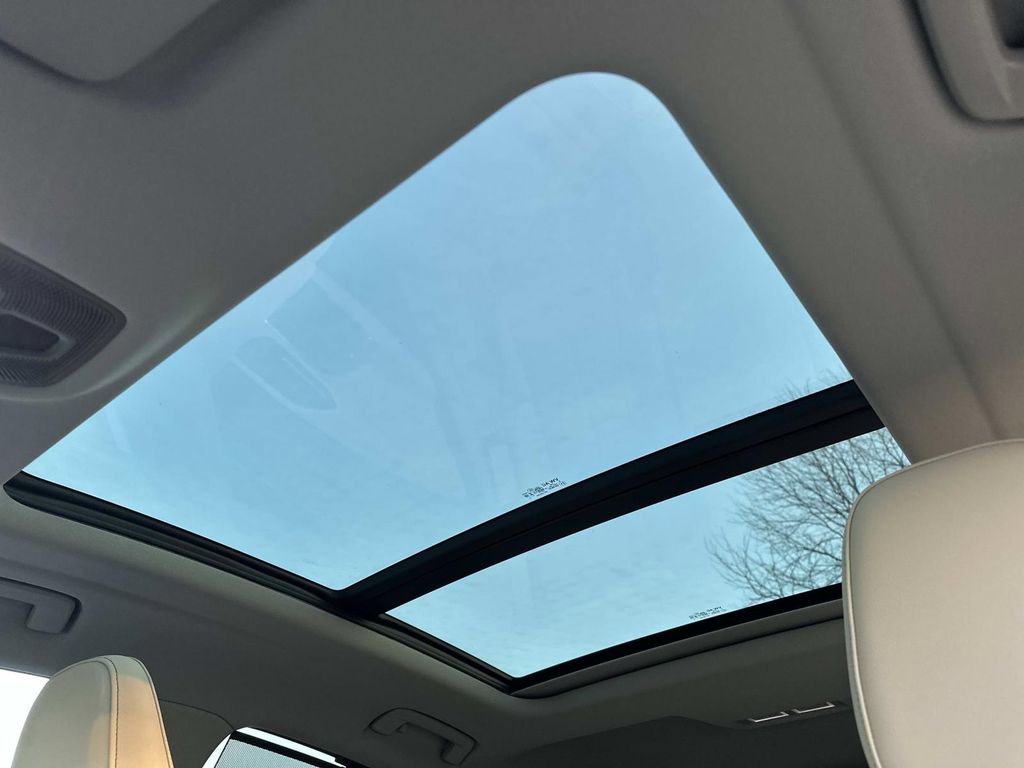 New 2025 Audi Q5 Prestige image 25