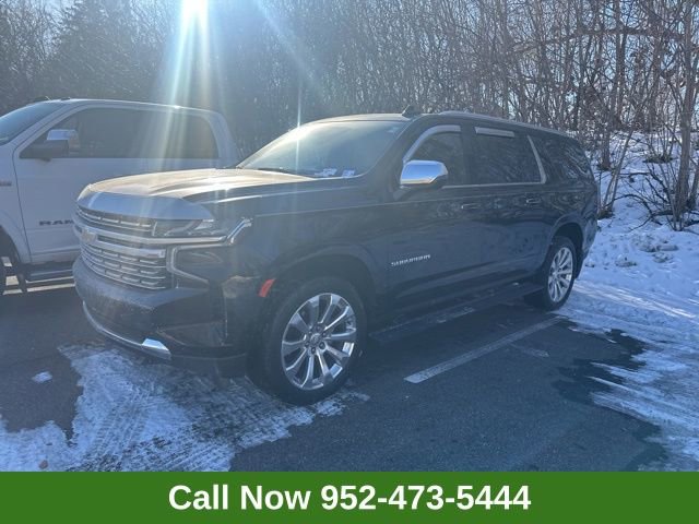 Used 2023 Chevrolet Suburban Premier image 1