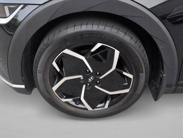 Used 2024 Hyundai Ioniq 5 SE image 27