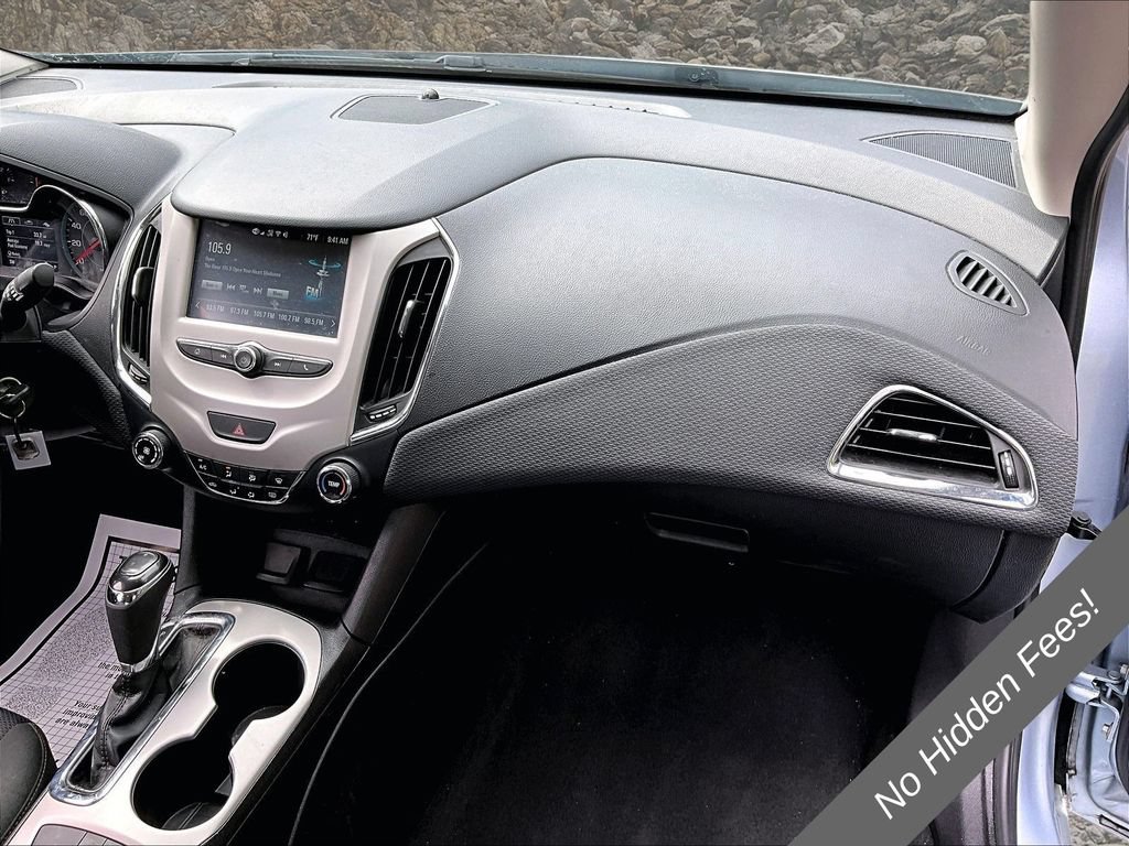 Used 2018 Chevrolet Cruze LS FWD image 12
