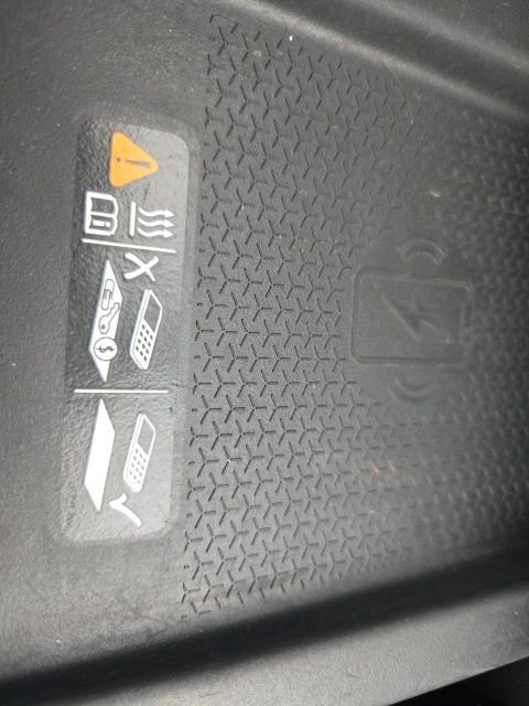 Certified 2025 GMC Acadia Elevation image 30