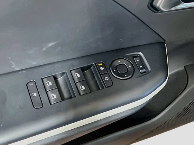 New 2026 Kia K4 GT-Line w/ GT-Line Premium Package FWD image 18