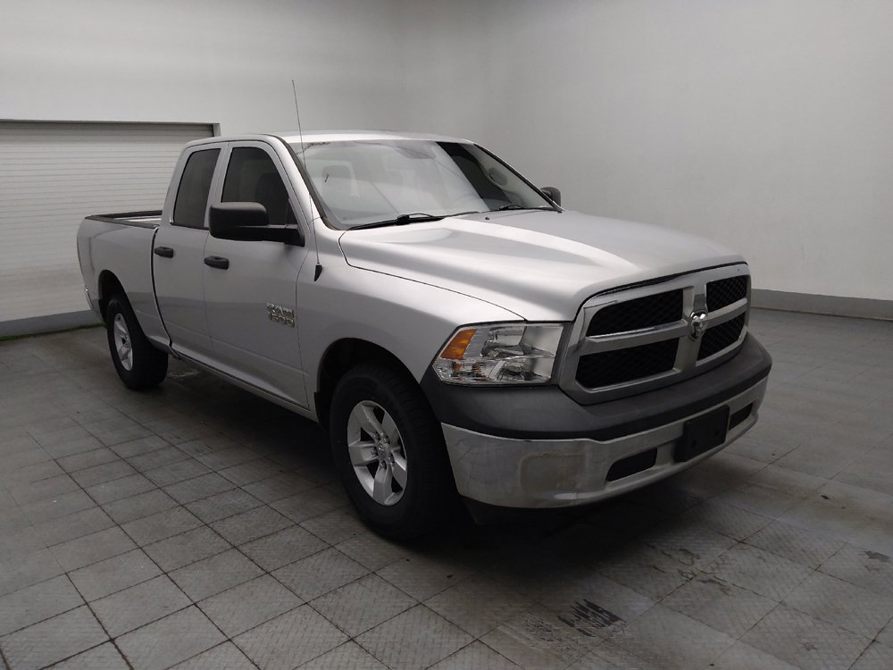 Used 2018 RAM 1500 Tradesman w/ Chrome Appearance Group RWD image 13