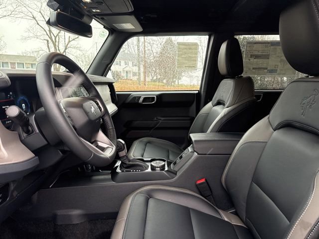 New 2025 Ford Bronco Outer Banks image 9