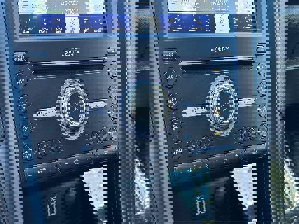 Used 2020 Ford Fusion Energi Titanium image 24