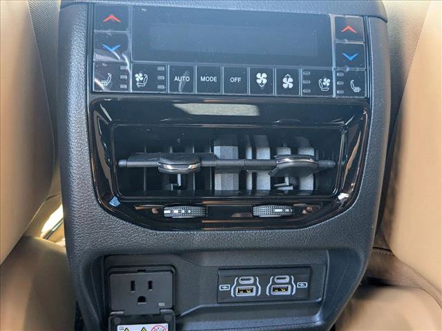 New 2025 Jeep Grand Cherokee L Summit image 15