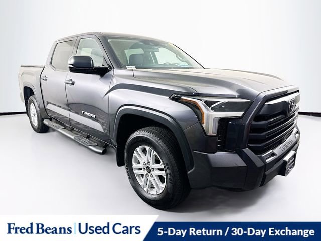 Used 2023 Toyota Tundra SR5 w/ SR5 Convenience Package AWD/4WD video 1
