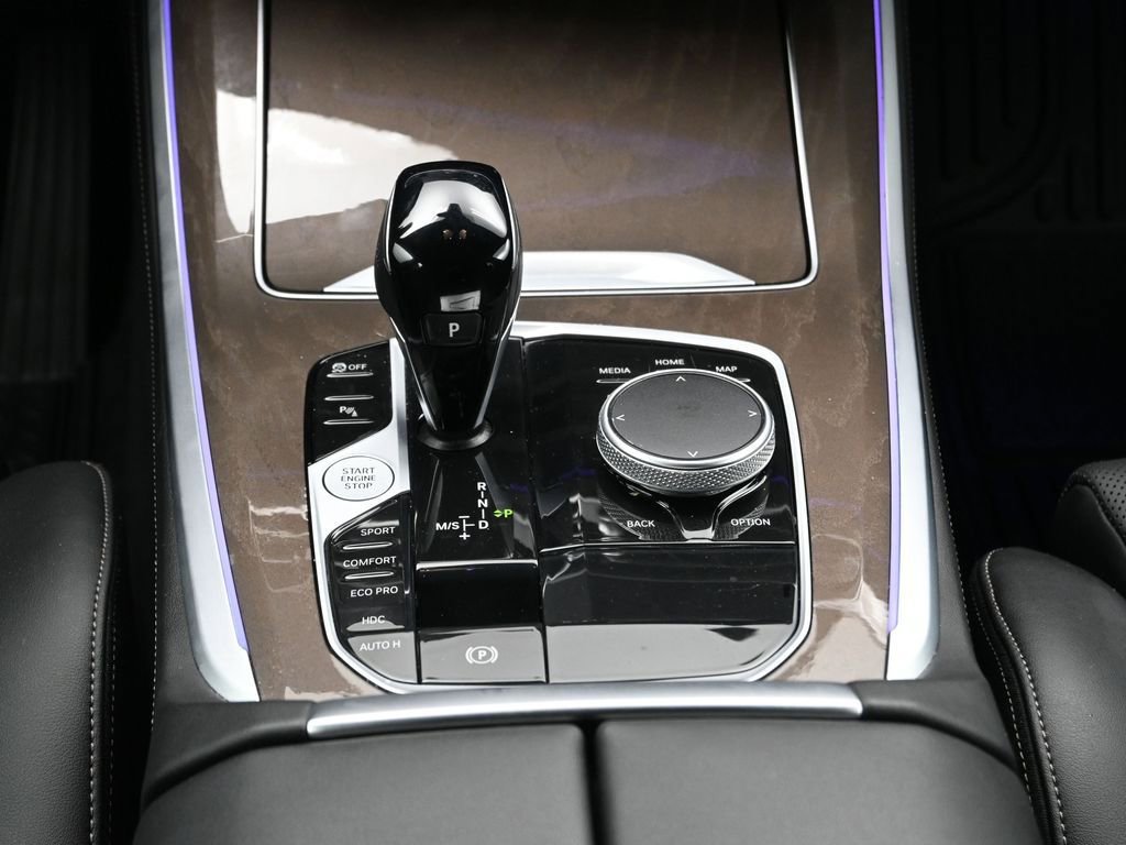 Used 2023 BMW X5 xDrive40i w/ Premium Package image 21