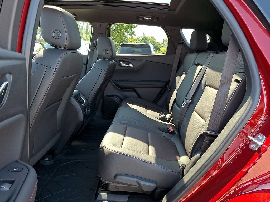 New 2026 Chevrolet Blazer RS w/ Enhanced Convenience Package AWD/4WD image 6