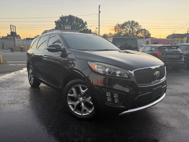 Used 2016 Kia Sorento SX w/ SXL Technology Package image 2